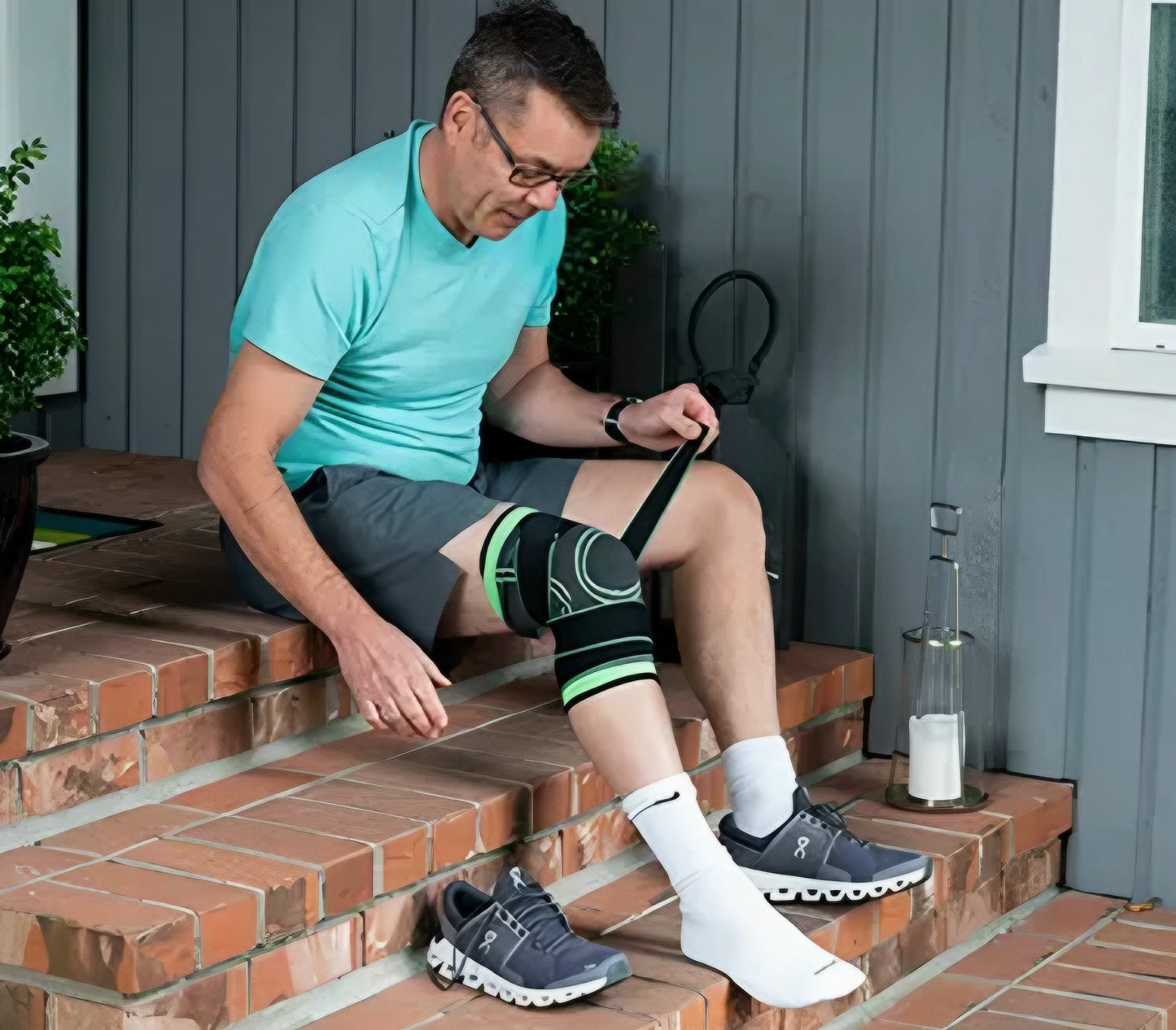 Glovyzone Knee Compression Sleeve