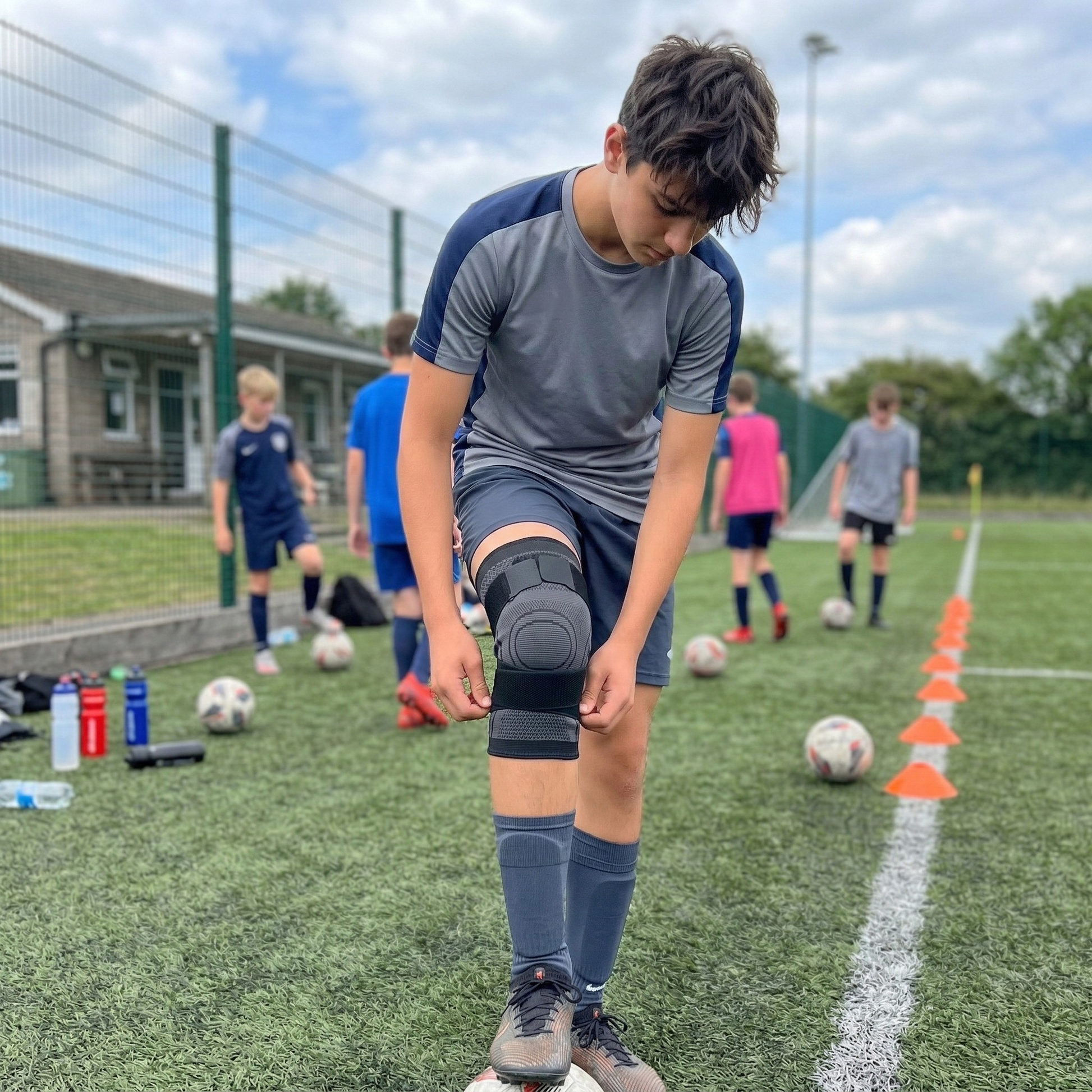Glovyzone Knee Compression Sleeve - Glovyzone 